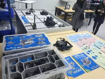 深外大族創(chuàng)客空間成立 為中小學(xué)生科研啟蒙插上科技的翅膀